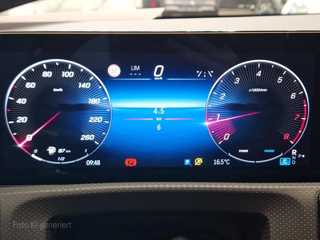 Mercedes-Benz A 250 4M AMG NIGHT PANORAMA DISTRONIC NAVI 360°