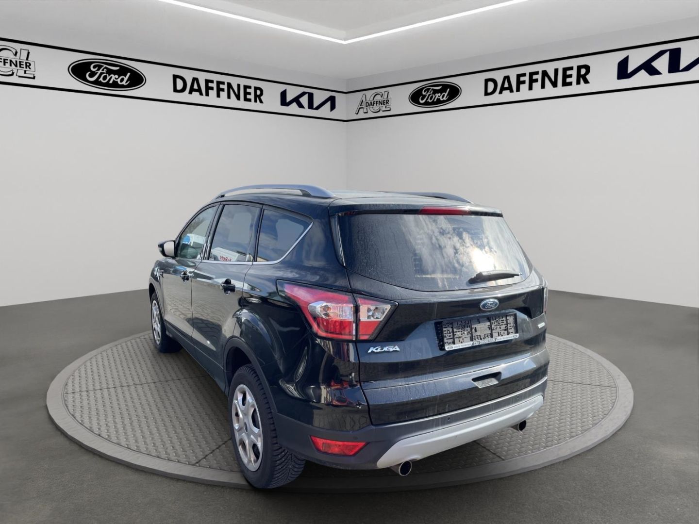 Fahrzeugabbildung Ford Kuga Cool & Connect Navi SHZ LenkradHZG PDC