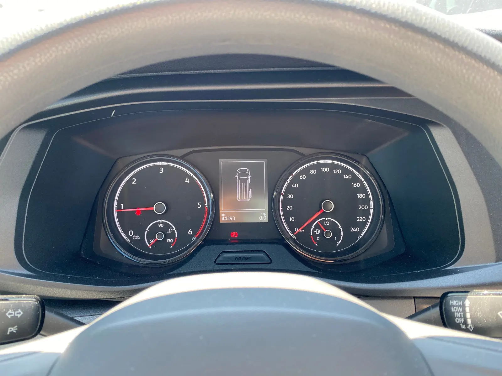 Volkswagen T6.1 Transporter 2.0 TDI DAB Seitenwindassistent