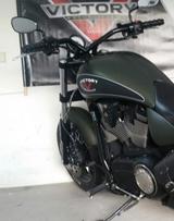 VICTORY Gunner - VICTORY MOTORRAD