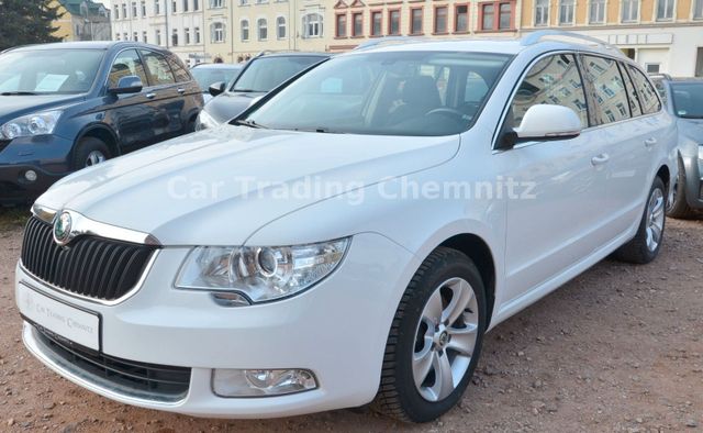 Skoda Superb Combi Ambition 2.0 TDI Automatik Navi AHK