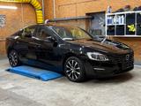 Volvo S60 Lim. Linje Svart / 1-Hand / Standheizung - Volvo S60 mit Diesel-Antrieb: 1.6