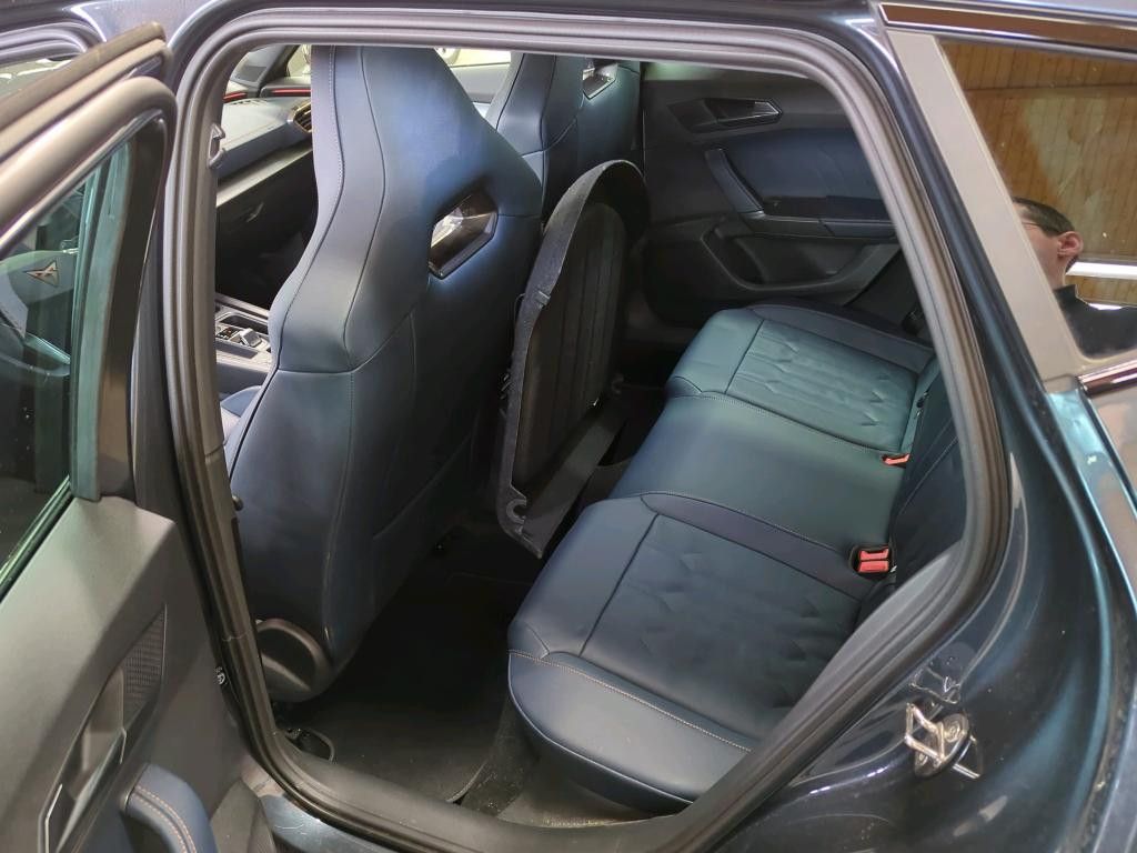 Fahrzeugabbildung CUPRA Formentor 2.0 TSI 4Dr. DSG °ACC°AHK°STANDHZ°PANO