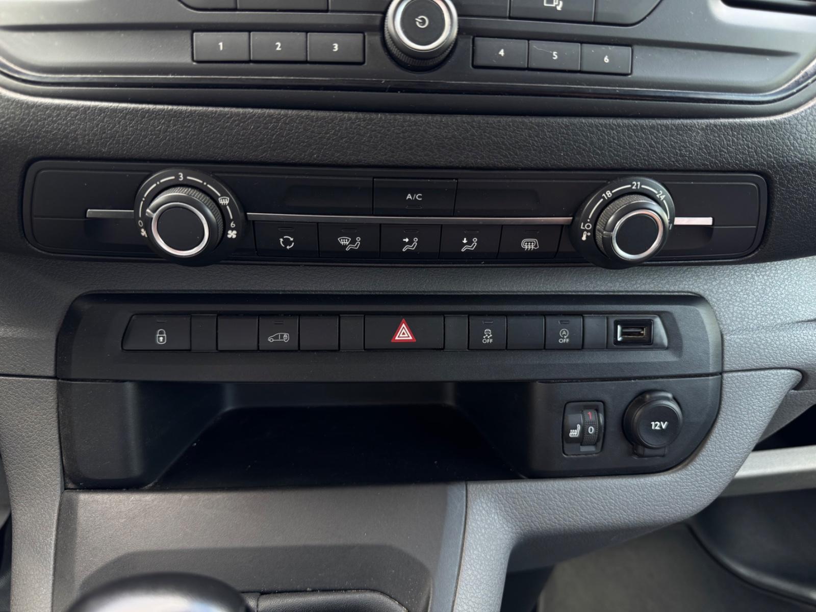 Peugeot Expert Kasten PremiumL2*Klima*Sitzheizung*Regal*
