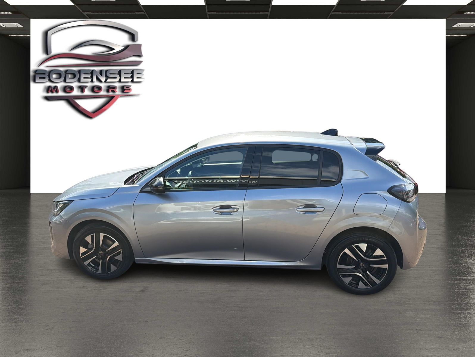 Fahrzeugabbildung Peugeot 208 Hybrid 110 Allure - Automatik