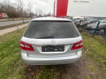Mercedes E 220 - 9