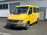 Mercedes-Benz Sprinter 212D TÜV 03.27 AHK 9 Sitzer - Mercedes-Benz Sprinter: 212