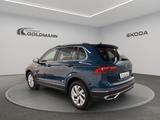 Volkswagen Tiguan Elegance 4Motion 2.0 TDI DSG AHK - : Blau, Alcantara