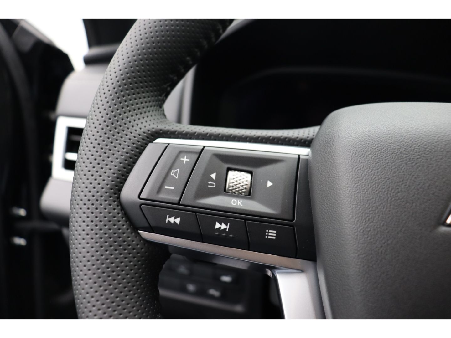 Fahrzeugabbildung Mitsubishi Plug-in Hybrid Outlander Diamant TOP Black mit L