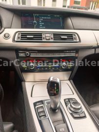 BMW 730 - 8