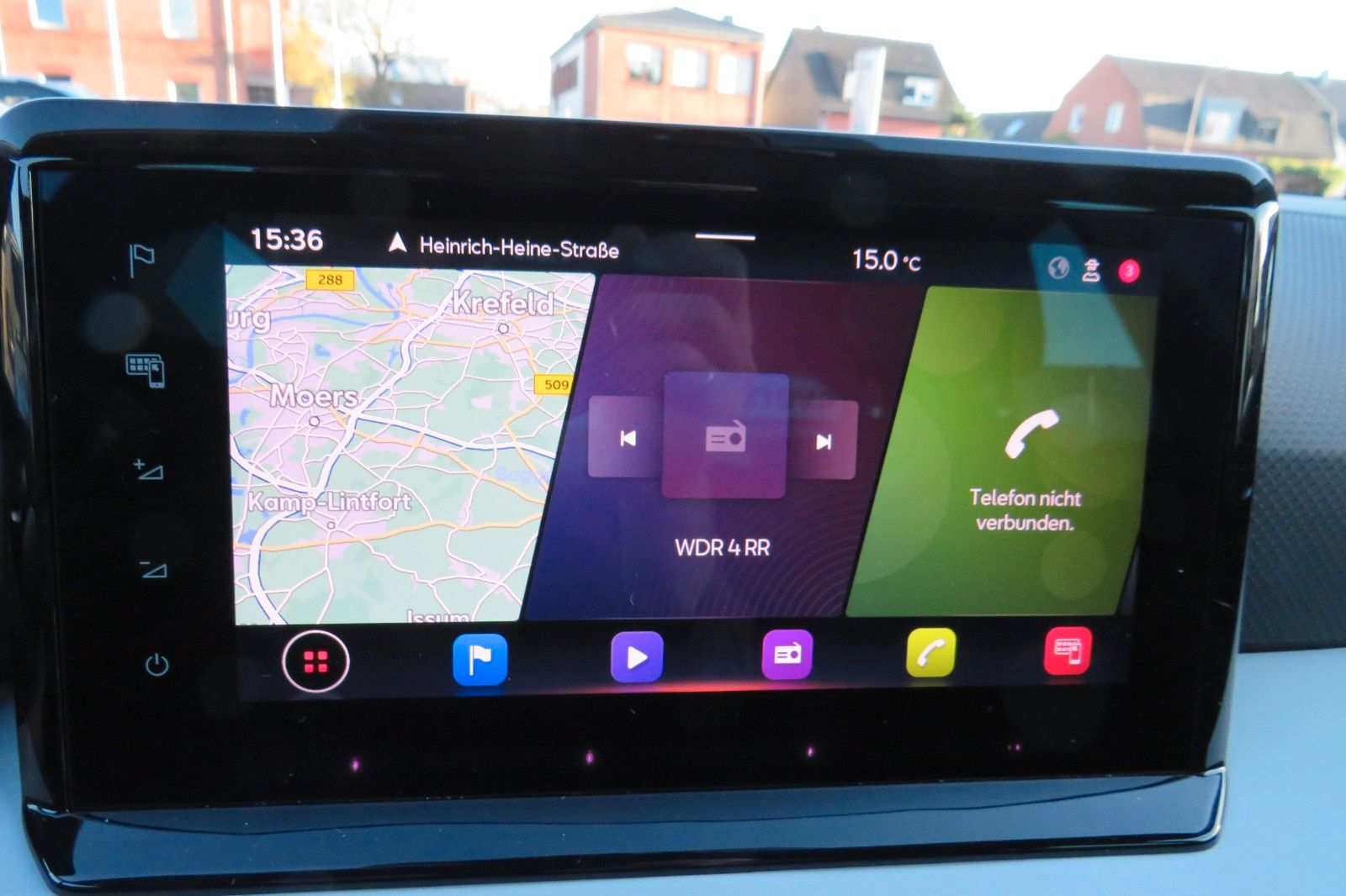 Fahrzeugabbildung SEAT Arona Style NAVI APP SITZH. PDC GRA 1.HD