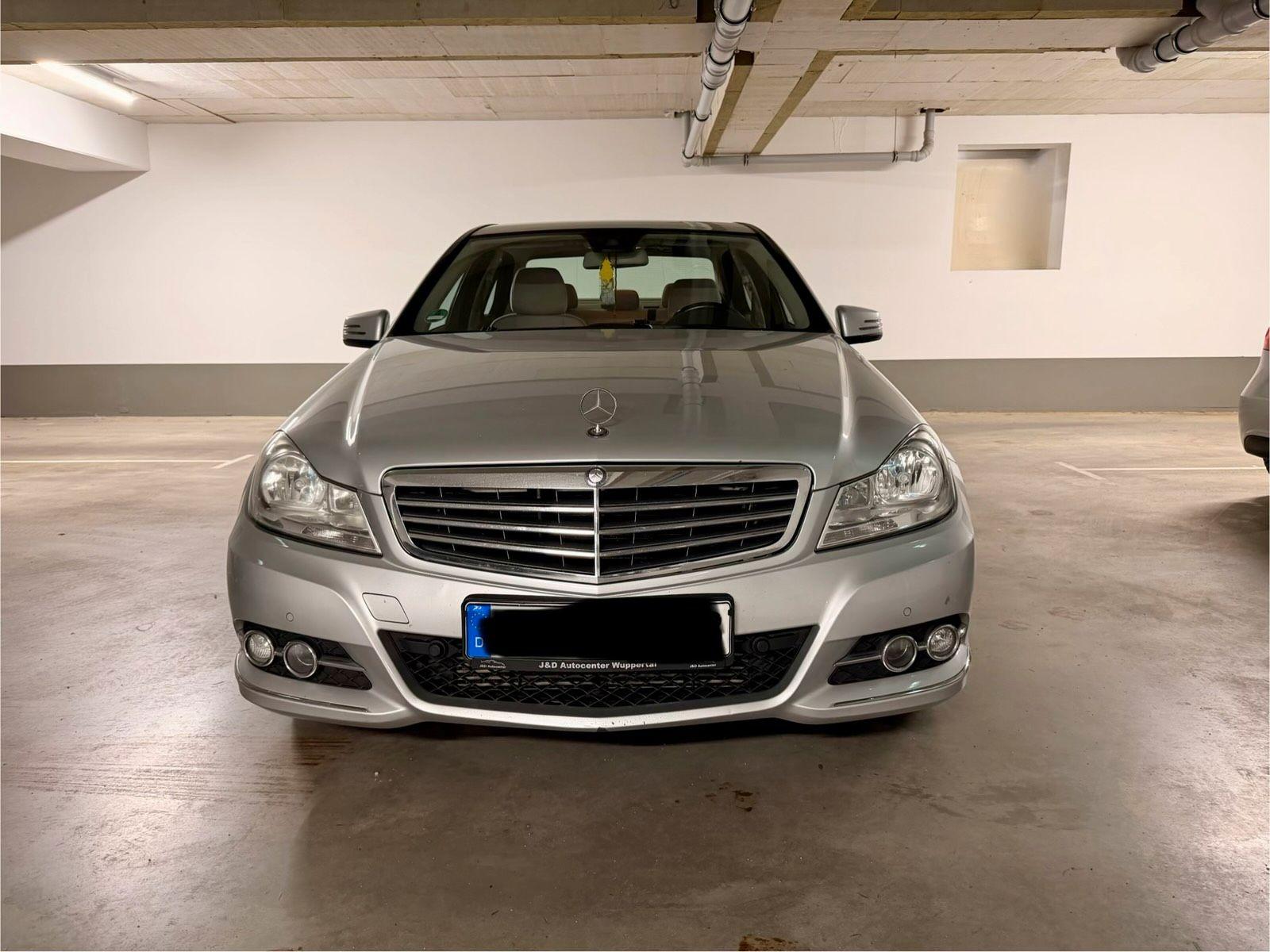 Mercedes-Benz C 200