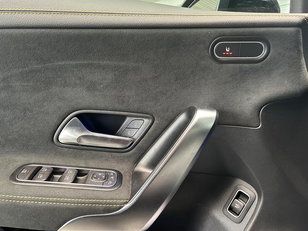 Mercedes-Benz CLA 45 AMG Shooting Brake