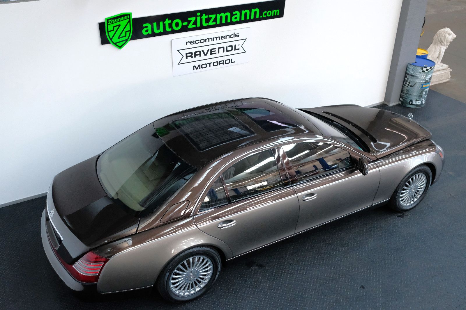 Fahrzeugabbildung Maybach Maybach 57/RUHESITZ/SOFTCLOSE/FACELIFT