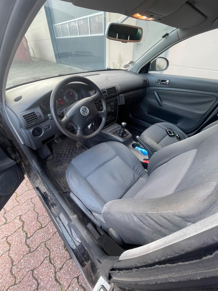 Volkswagen Passat 2005 — photo 5