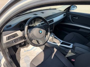 BMW 318 - 9