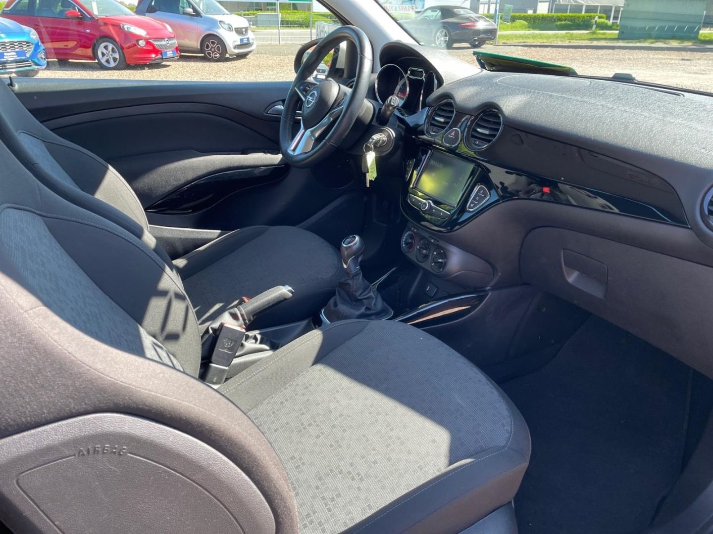 Fahrzeugabbildung Opel Adam 1.4 Jam Sitz und Lenkradheizung Parksensore