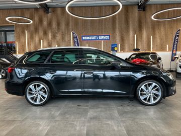 Seat Leon ST FR *LED*ACC*NAVI*ALCANTARA*PANO*