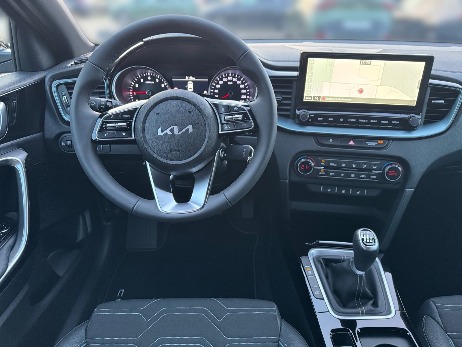 Fahrzeugabbildung Kia CEED_5 1.0T 100 NIGHTLINE STD