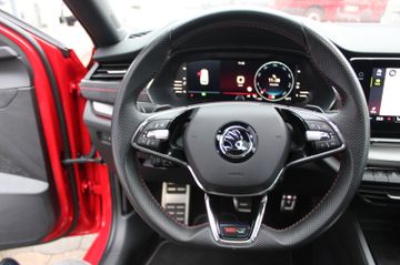 Fahrzeugabbildung SKODA Octavia Combi RS First Edition Pano ACC Memory