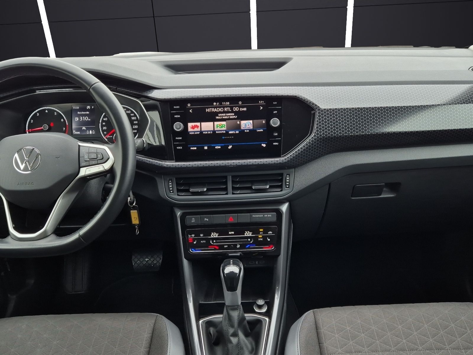 Fahrzeugabbildung Volkswagen T-Cross Style DSG AHK Kamera ACC LED Navi Climat