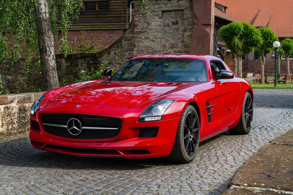 MERCEDES-BENZ SLS 2014