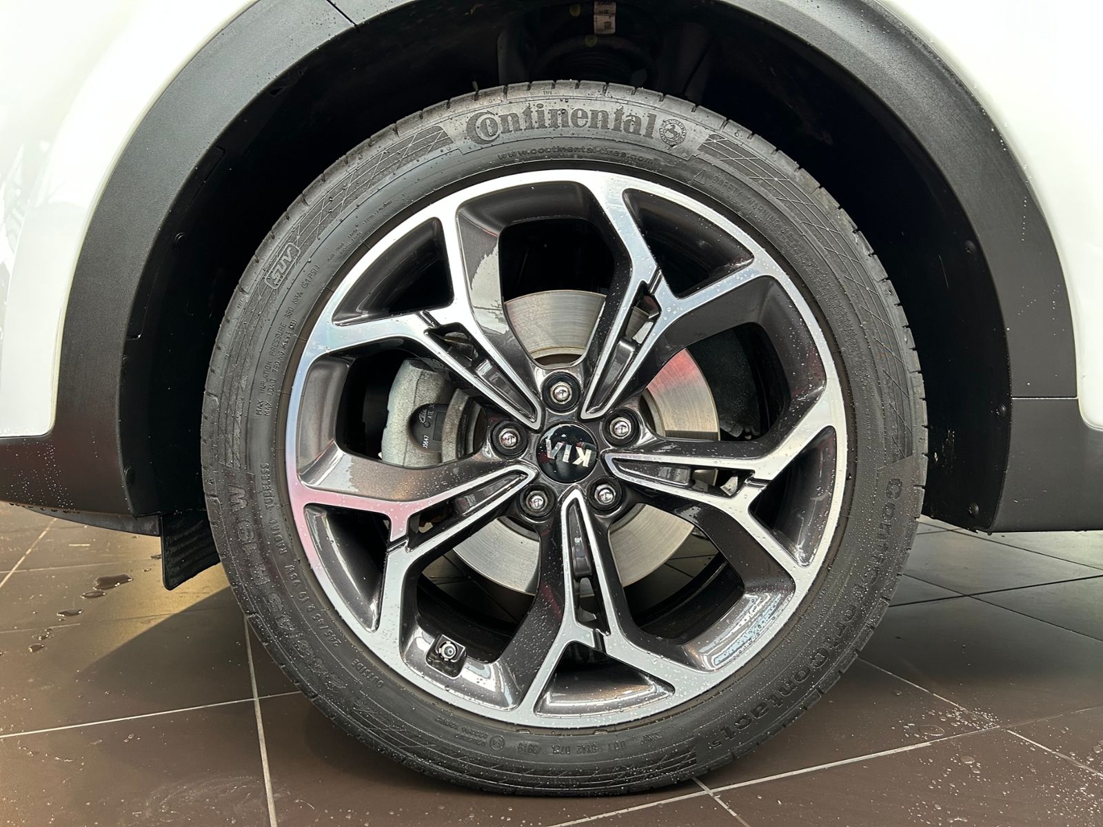 Fahrzeugabbildung Kia Sportage GT-Line 4WD ACC LED NAVI ALU