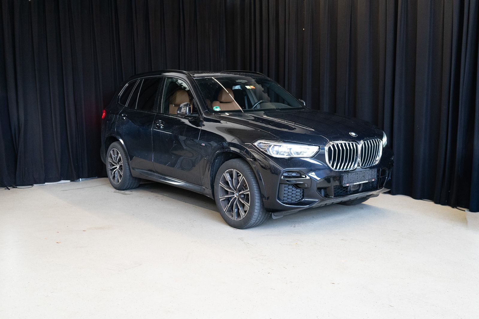 BMW X5 xDrive 25 d M Sport / Pano / Navi / LED 