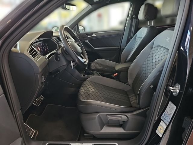 Fahrzeugabbildung Volkswagen Tiguan 2.0 TDI DSG R-Line Black Style LED NAVI R