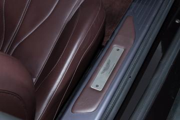 2011 Aston Martin VIRAGE — миниатюра 31