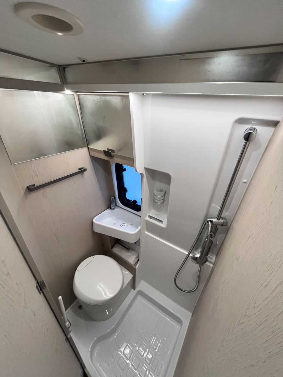 Fahrzeugabbildung XGO Van 104 ALL IN Ausstattung