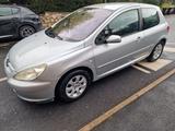 Peugeot 307 2.0 HDi 3p. XR - Peugeot 307 mit Diesel-Antrieb: 2.0