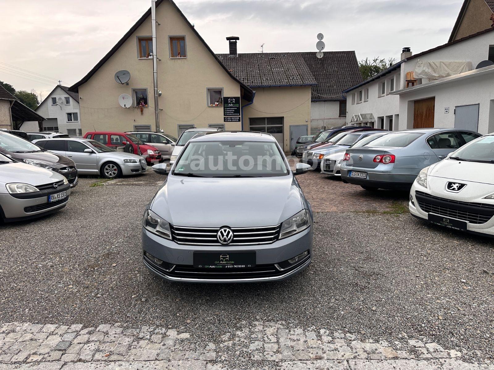 Volkswagen Passat Highline * AHK *  2. Hand * Schiebedach *