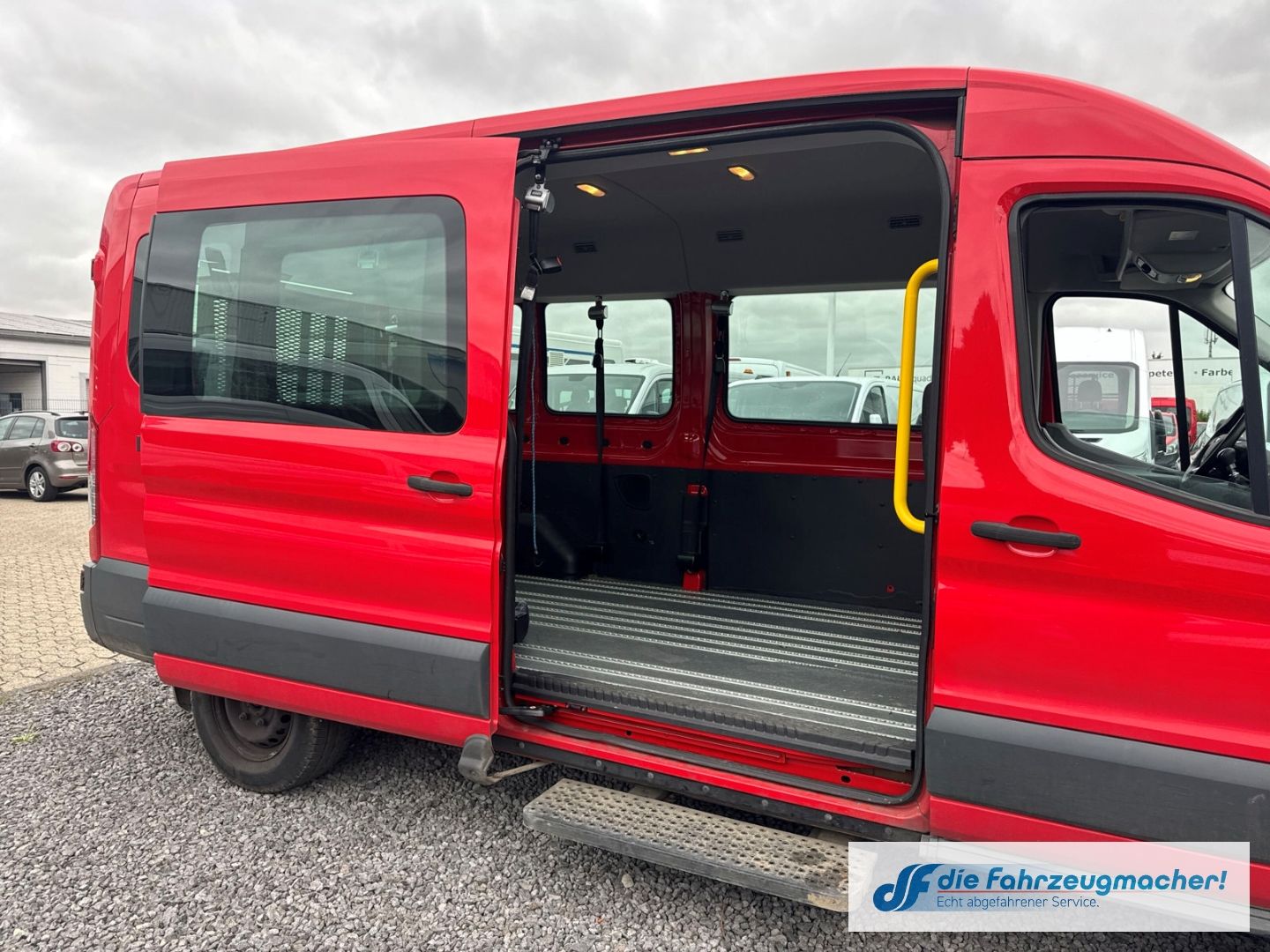 Fahrzeugabbildung Ford Transit 350 L3 Trend StandHZG *7436 *EXPORT