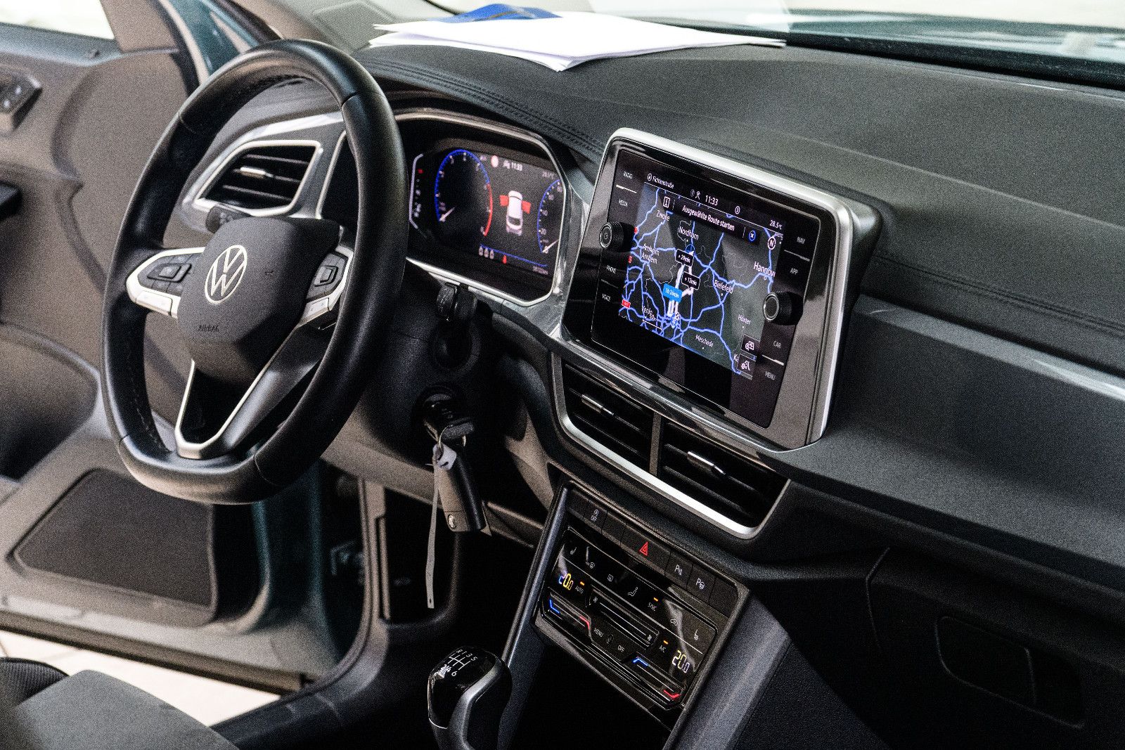 Fahrzeugabbildung Volkswagen T-Roc Style+Navi+We Connect+LED-Plus+ACC+