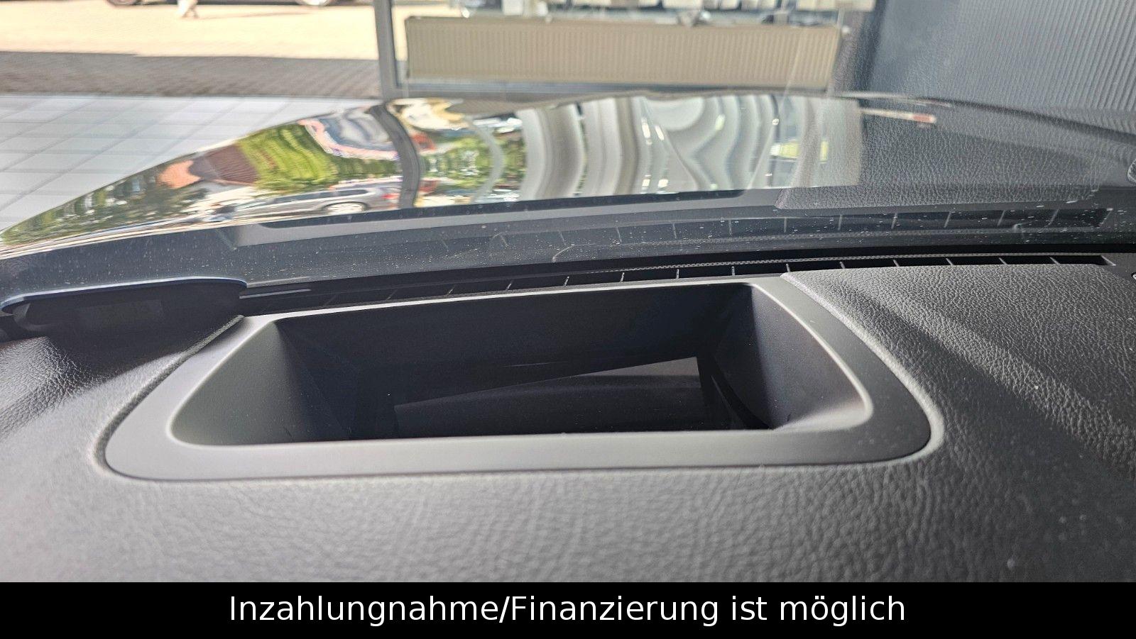 BMW 530d Touring  xDrive+LHZ+R-Cam+Head Up+Leder+SHZ