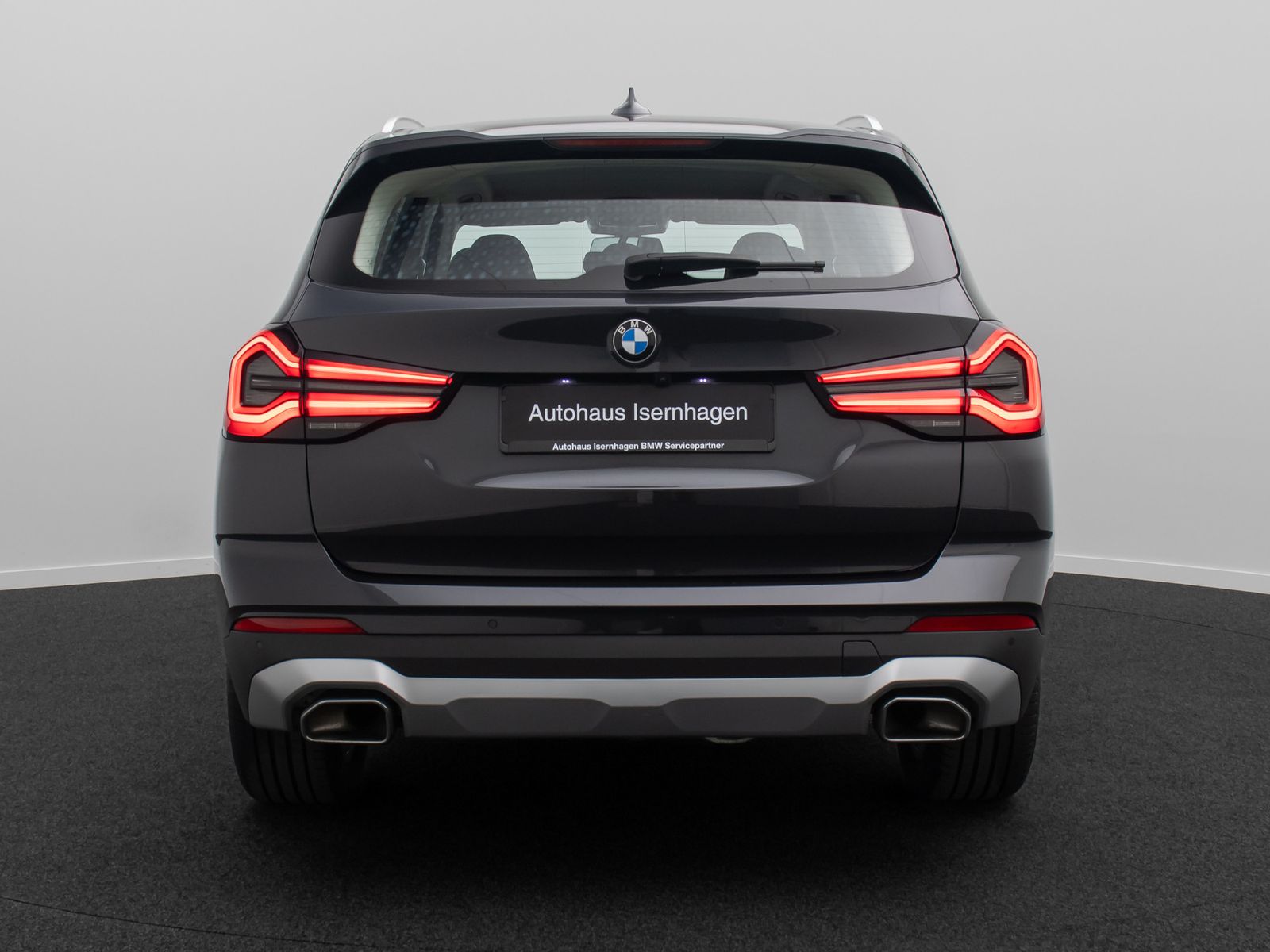 Fahrzeugabbildung BMW X3 xD20d Kamera DAB AHK Leder Sportsitz 19Zoll