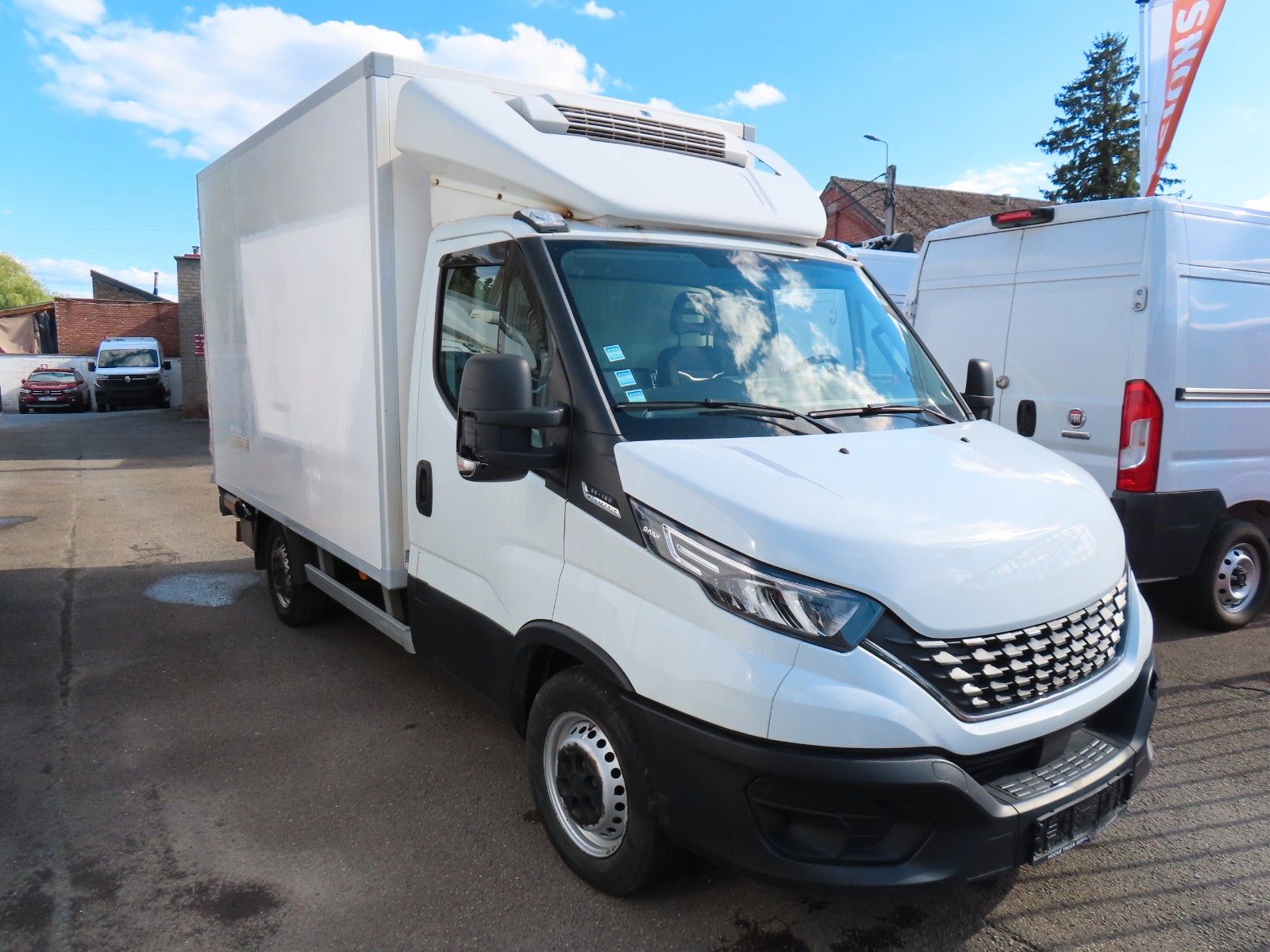 Iveco Daily  FRIGO + LIFT 13750€ HTVA imagem 2