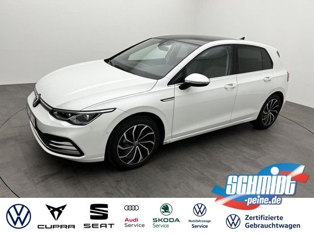 Volkswagen Golf 8 2.0 TDI DSG Style PanoNaviKeyless