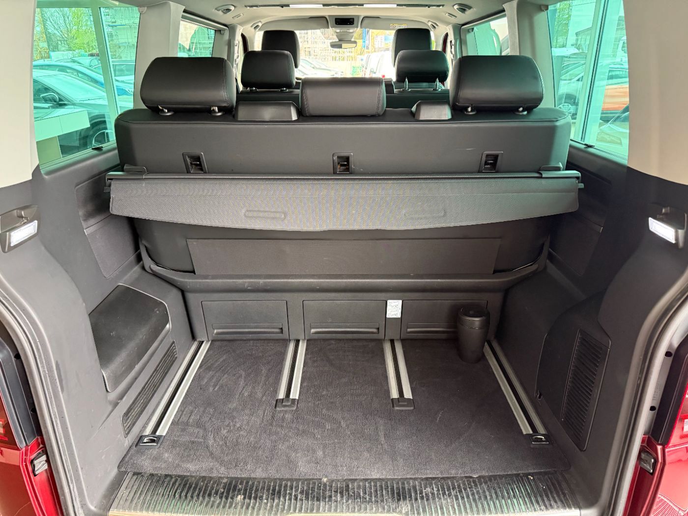 Volkswagen T6.1 Multivan 2.0 TDI FWD Generation Six DAB Car foto 6