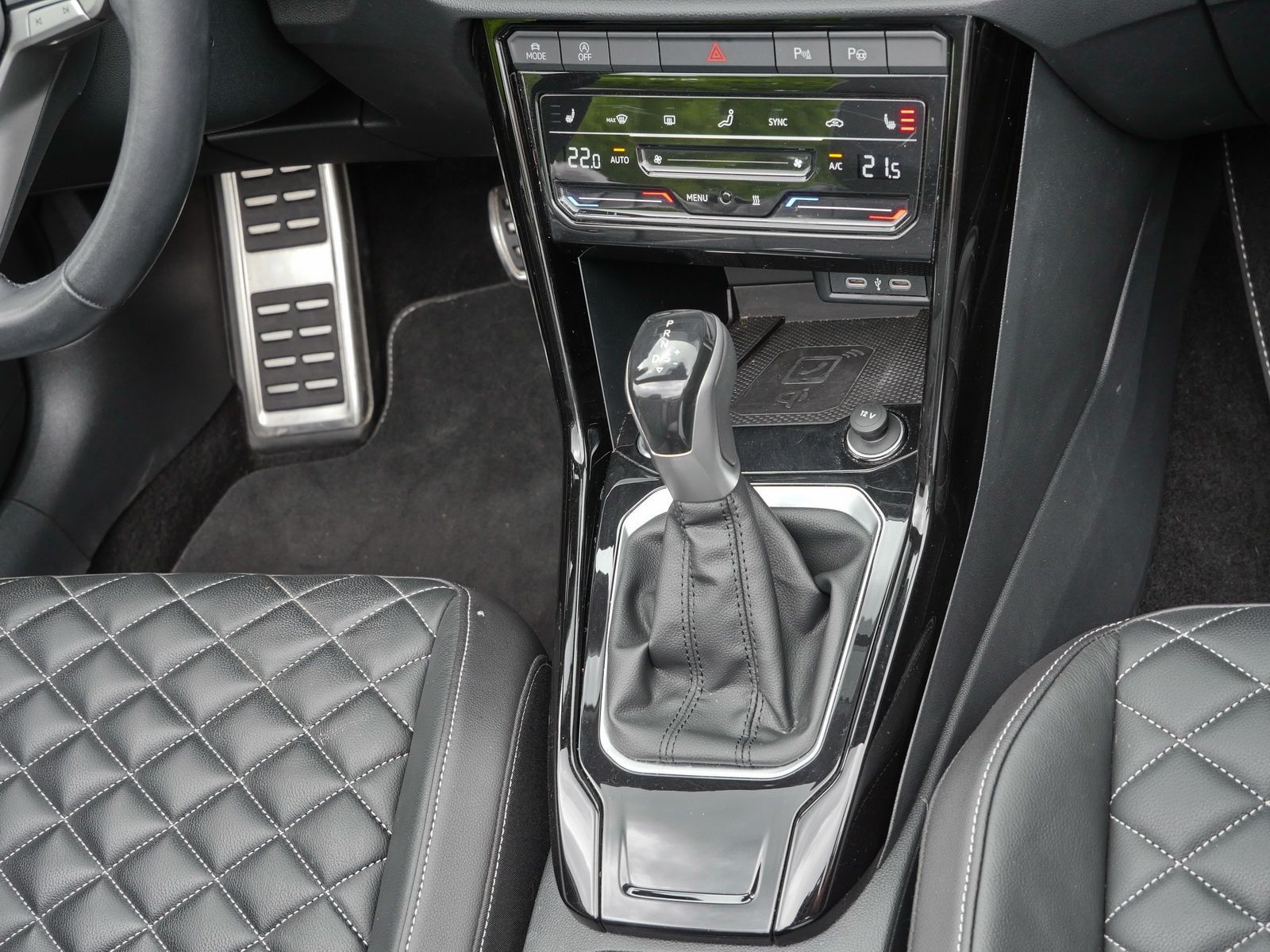 Volkswagen T-Roc - Bild 7