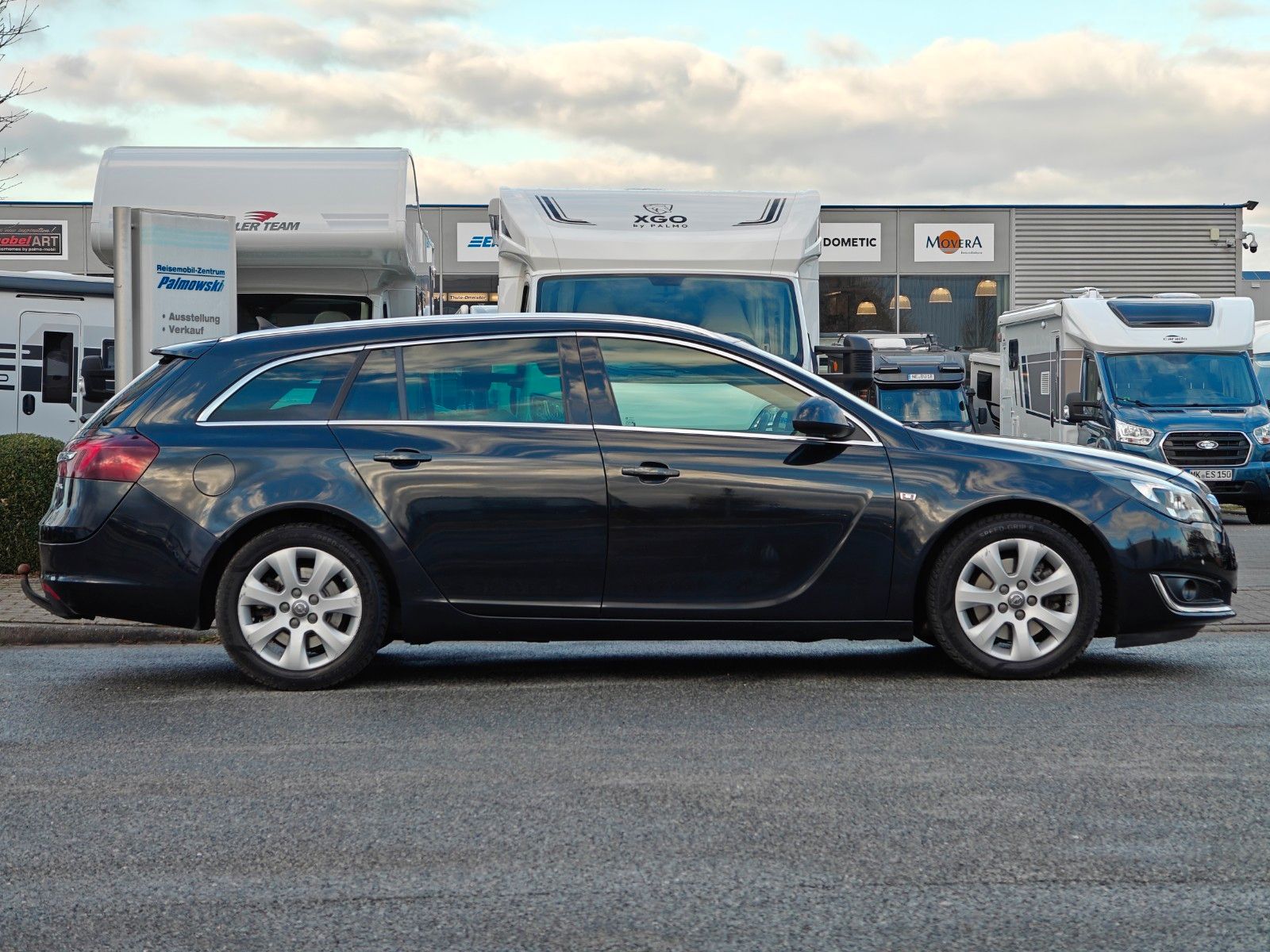 Fahrzeugabbildung Opel Insignia Sports Tourer Innovation - LHZ, Navi -