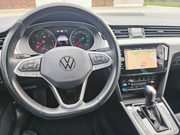 Volkswagen Passat Variant - 9