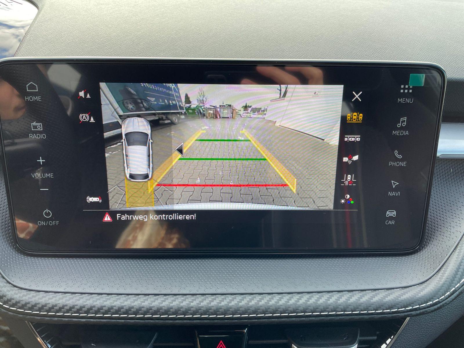 Skoda Fabia 130 1,5 TSI DSG ACC LED NAVI RFK SMARTLINK, миниатюра 15