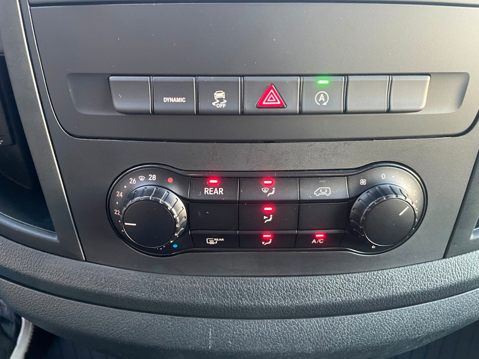 Fahrzeugabbildung Mercedes-Benz Vito 116 CDI Tourer 2xKlima Kamera LED