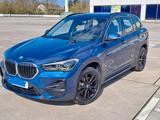 BMW X1 xDrive20d Sport Line, 8-Gang-AT, AHK
