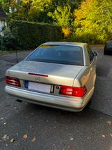 Mercedes-Benz SL 280 Special Edition SL - Mercedes-Benz SL 280: Cabrio