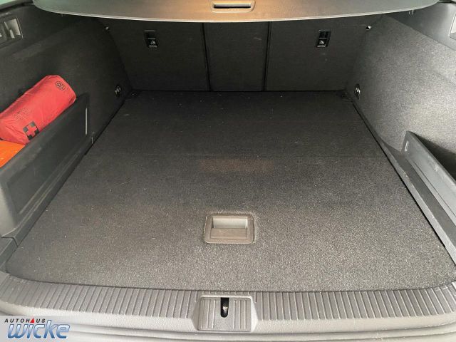 Passat Variant 1.4 TSI DSG Hybrid-Plugin GTE NAV