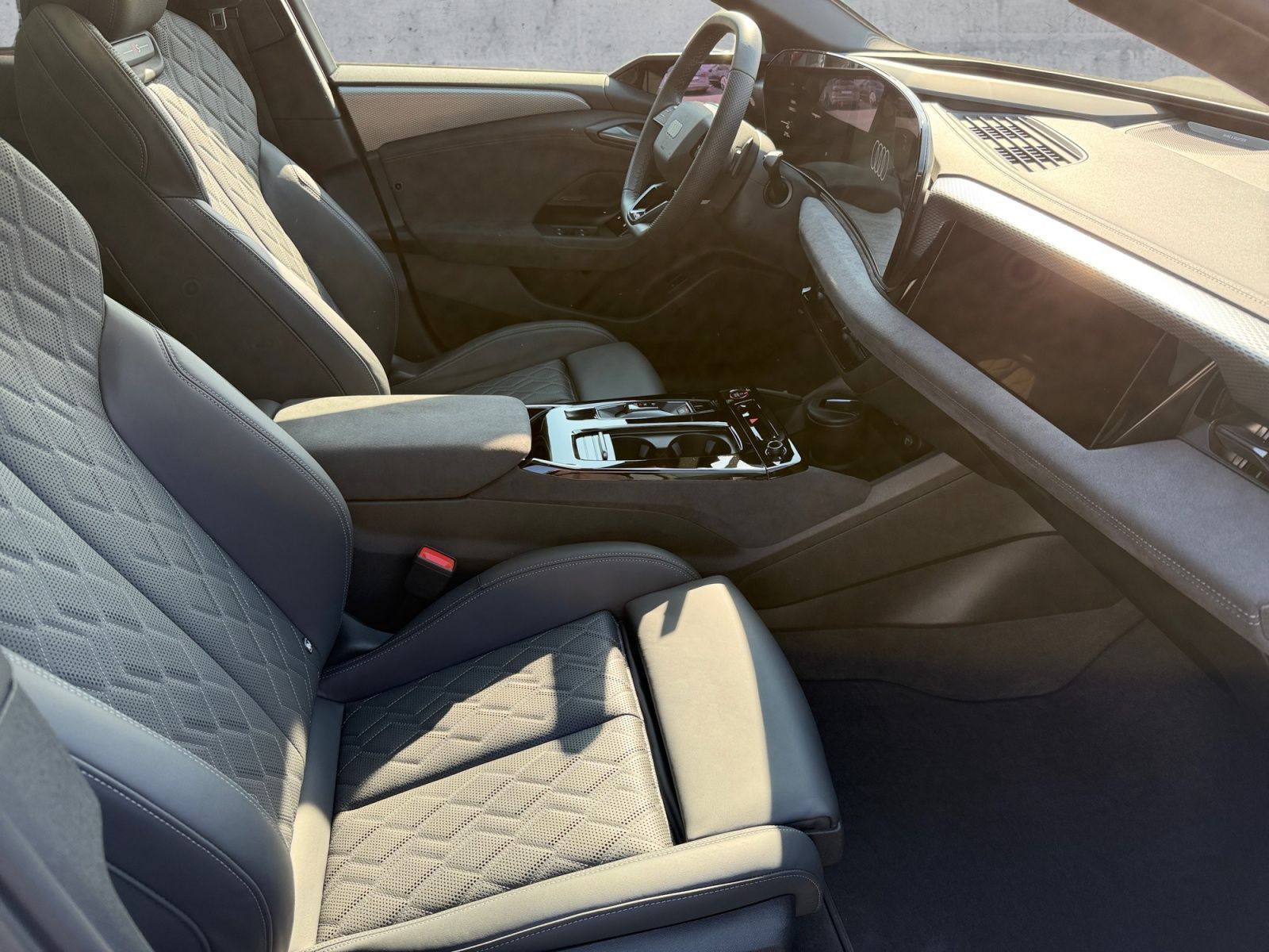 Audi A6 e-tron - Bild 13