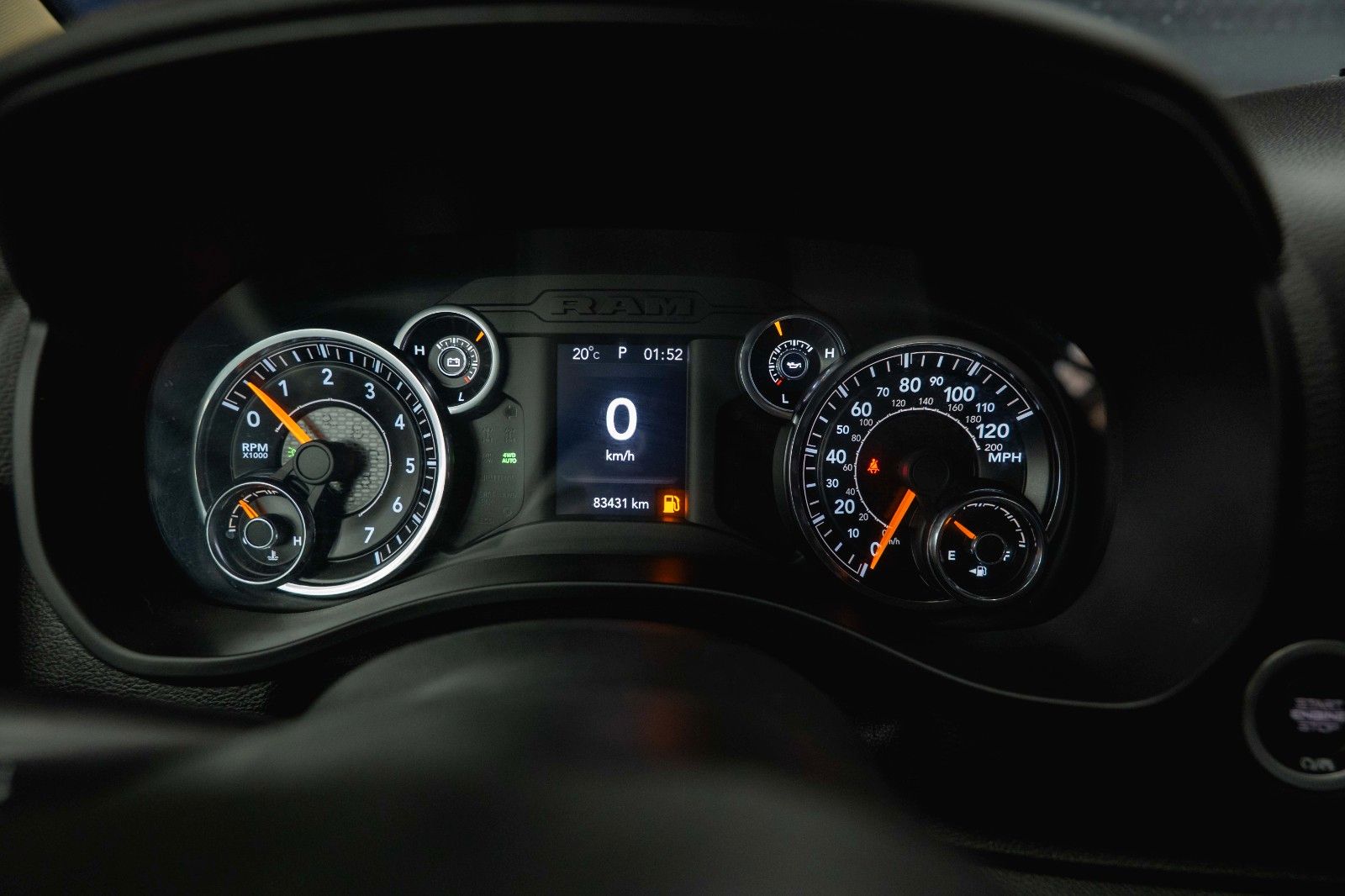 Fahrzeugabbildung Dodge RAM 5.7 V8 HEMI 4x4 OFFROAD LONGBED Limited LED